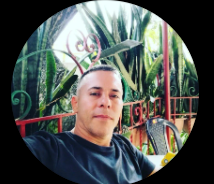 <em><strong>Camilo R.</strong></em>